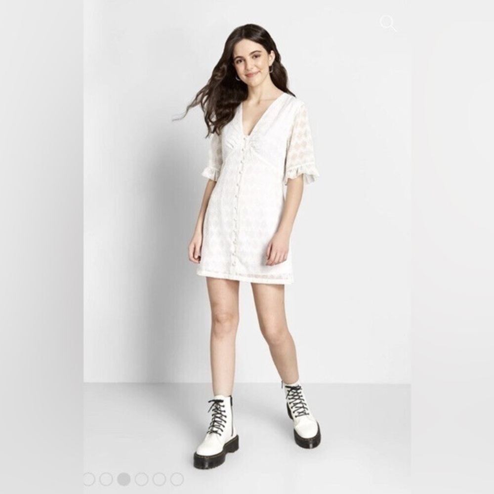 NWT ModCloth Women's Daytime Darling Mini Dress in White Women's Size Small